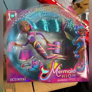Mermaid High Oceanna Deluxe Mermaid Doll & Accessories with Removable Tail Doll